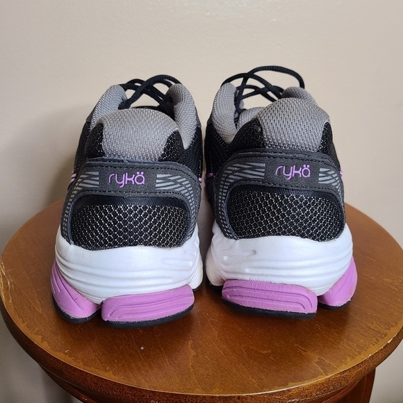 Ryka Ultimate Walking Shoe - Picture 6 of 13
